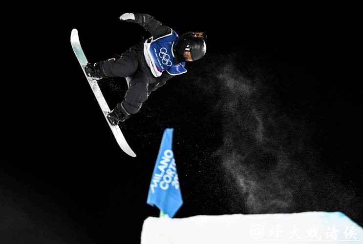 中国小将张小楠晋级冬奥会单板女子大跳台决赛 中国小将张小楠晋级冬奥会单板女子大跳台决赛