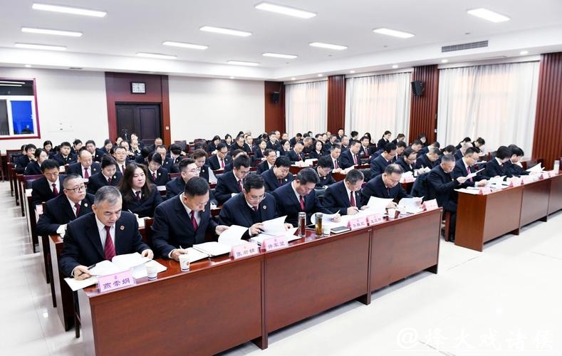 上海召开全市检察长会议,明确将加大对牟利性职业索赔等行为整治力度 上海召开全市检察长会议,明确将加大对牟利性职业索赔等行为整治力度