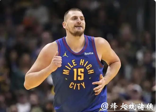 库里13分李凯尔8分 勇士擒灰熊3连胜排西部第2 库里13分李凯尔8分 勇士擒灰熊3连胜排西部第2