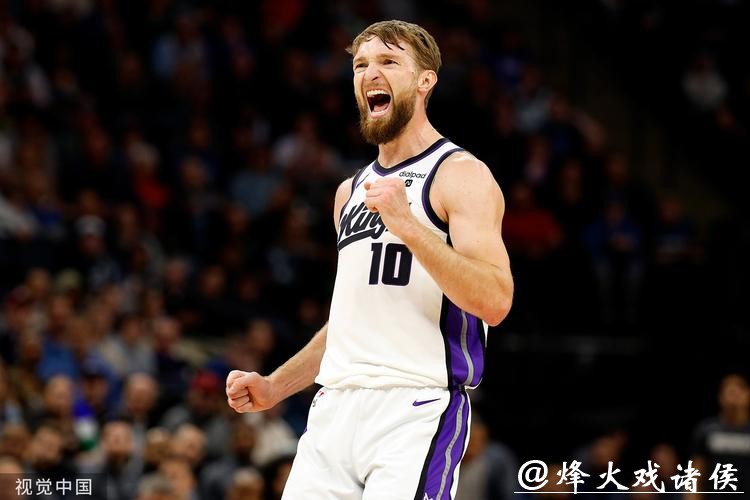 森林狼险胜独行侠升至西部第八 灰熊大胜黄蜂 森林狼险胜独行侠升至西部第八 灰熊大胜黄蜂